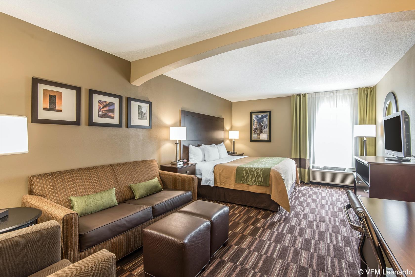 Comfort Inn & Suites Kansas City - Northeast Exteriér fotografie